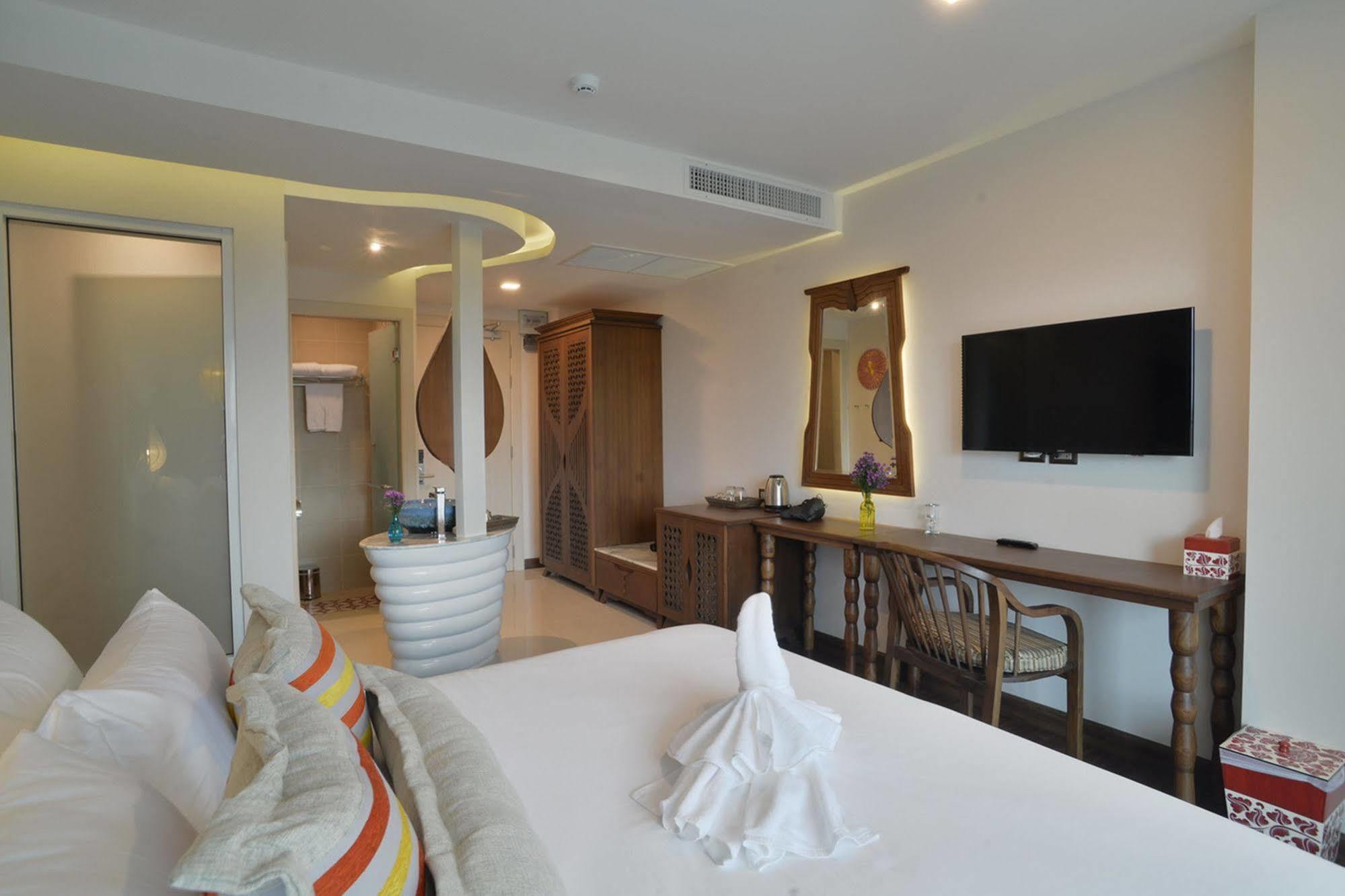 Baisirimaya Hotel Chiang Mai Extérieur photo