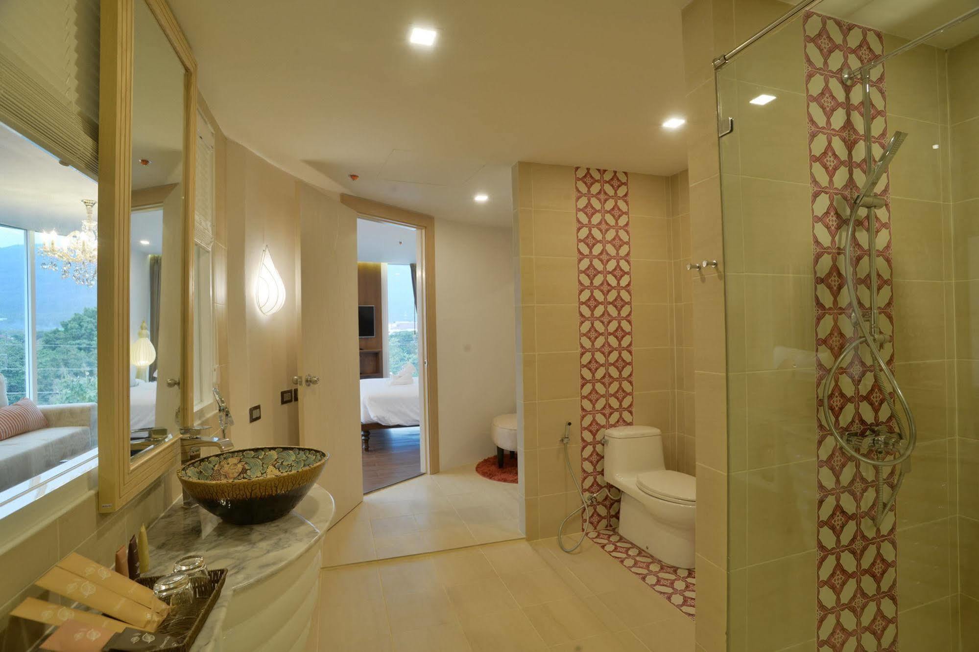 Baisirimaya Hotel Chiang Mai Extérieur photo