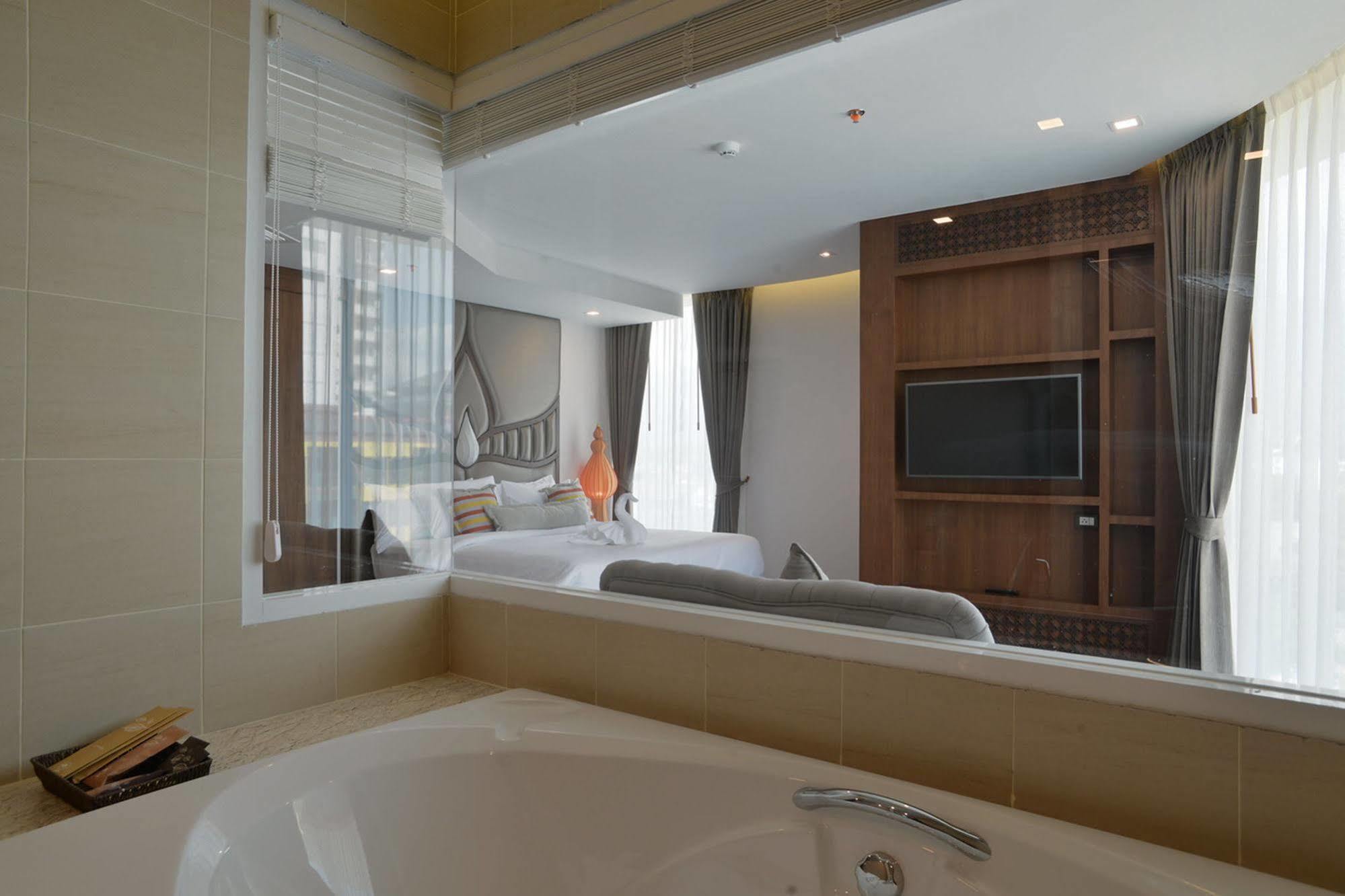 Baisirimaya Hotel Chiang Mai Extérieur photo
