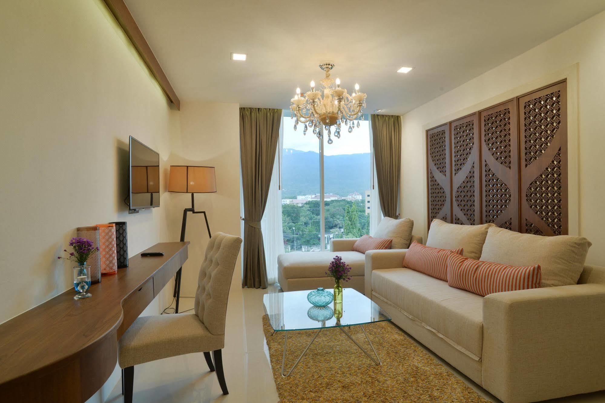 Baisirimaya Hotel Chiang Mai Extérieur photo