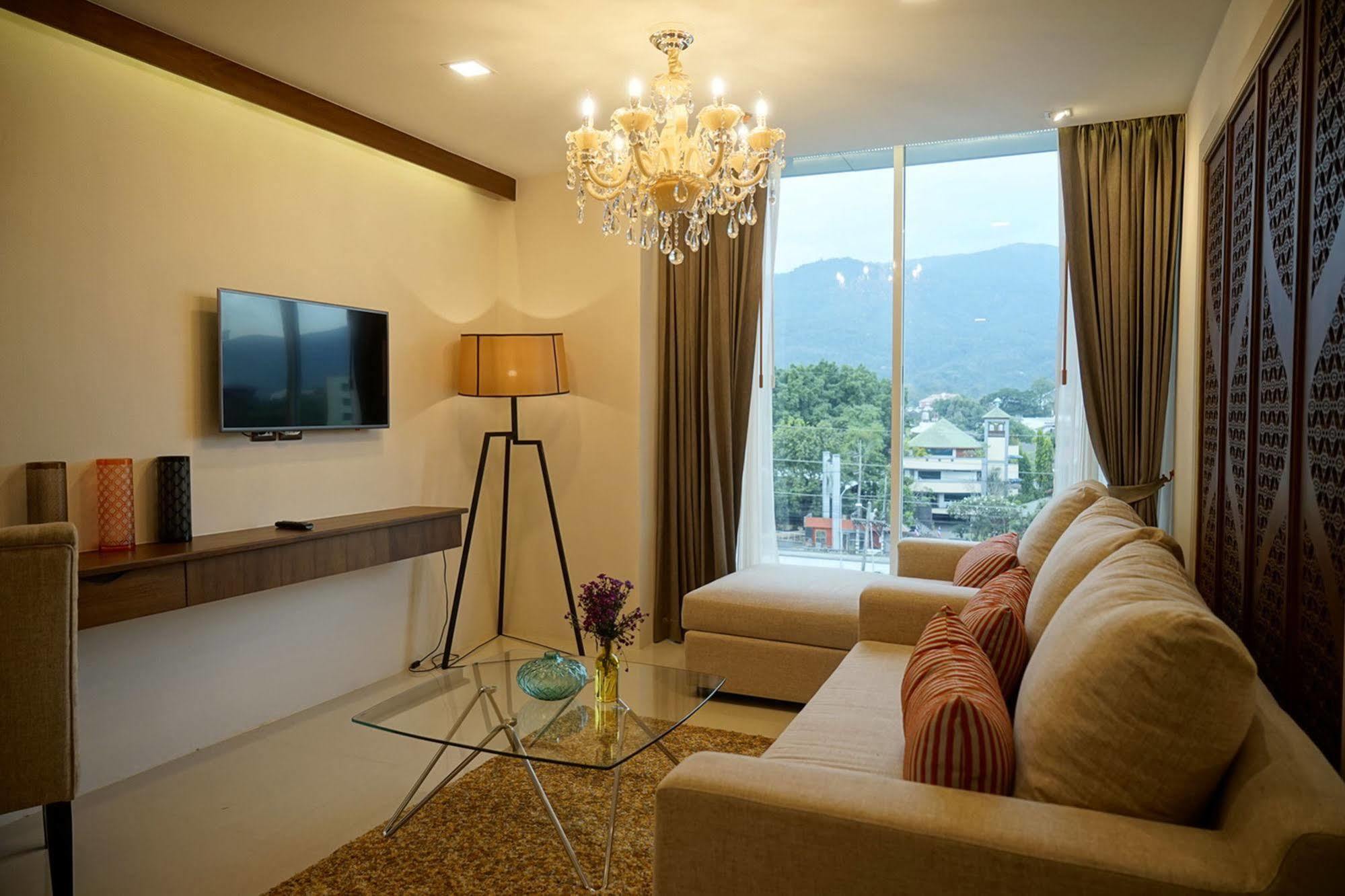 Baisirimaya Hotel Chiang Mai Extérieur photo