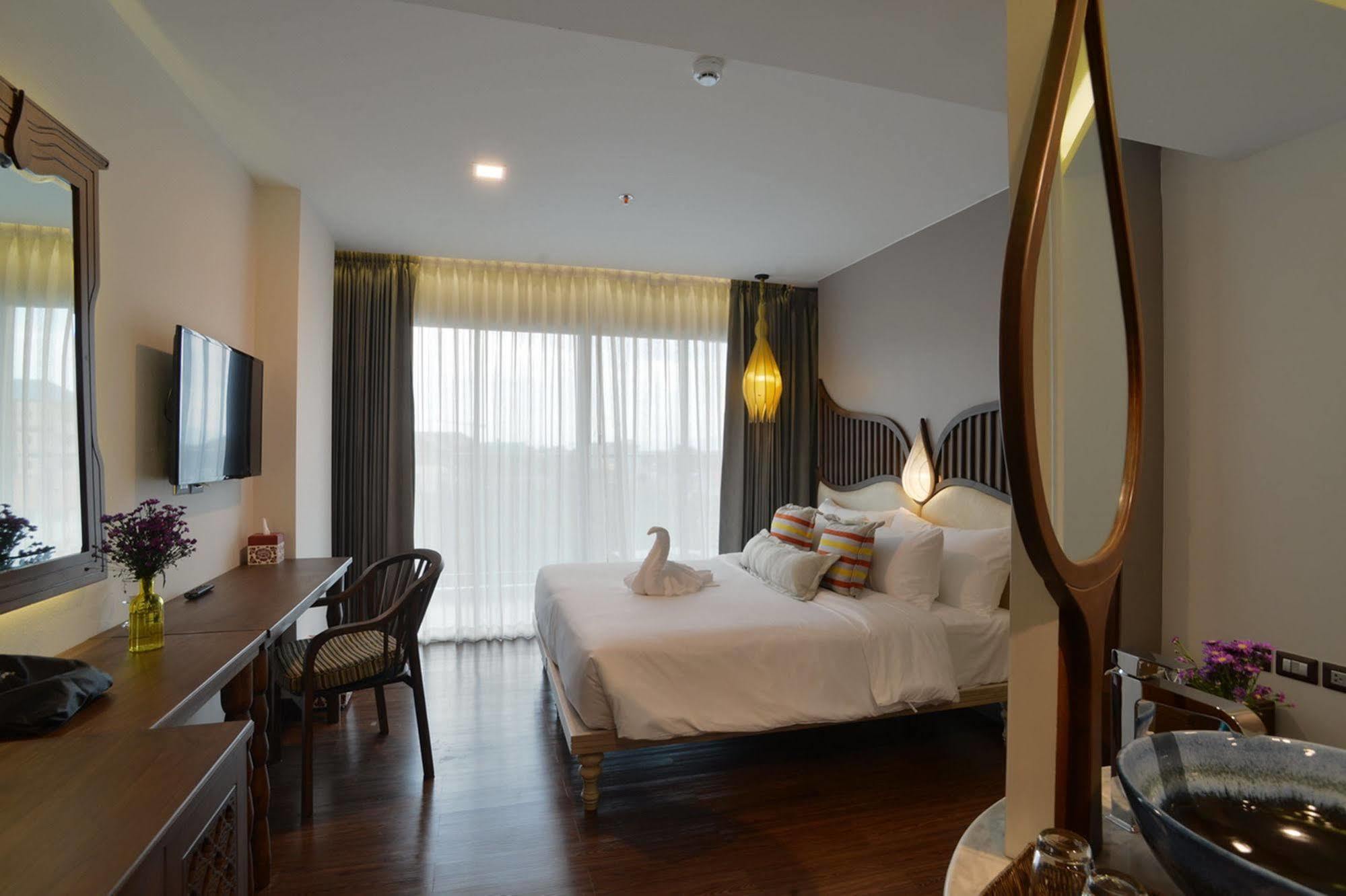 Baisirimaya Hotel Chiang Mai Extérieur photo