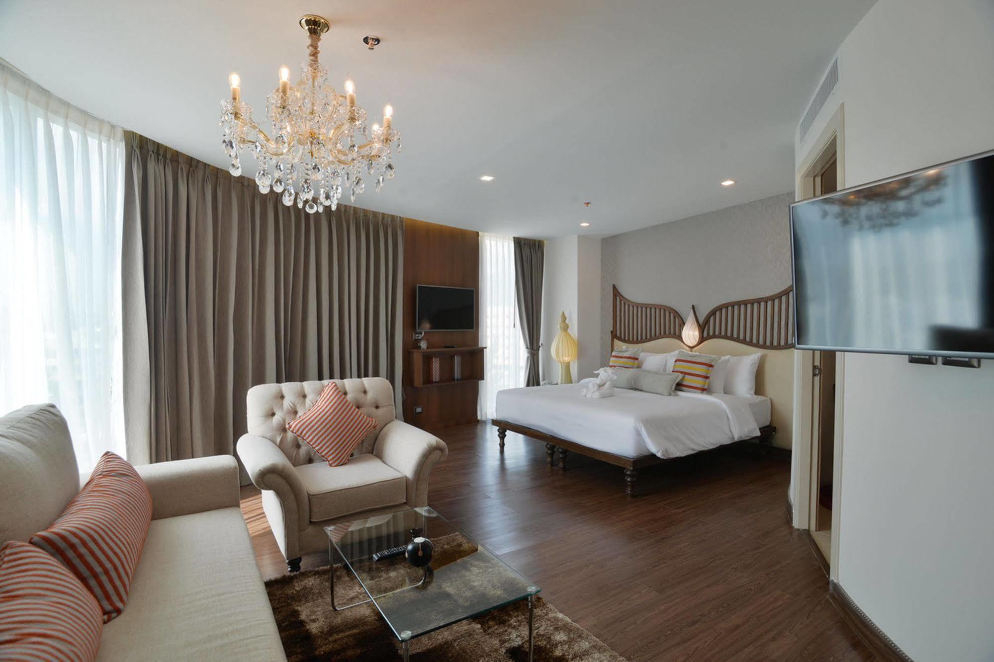 Baisirimaya Hotel Chiang Mai Extérieur photo